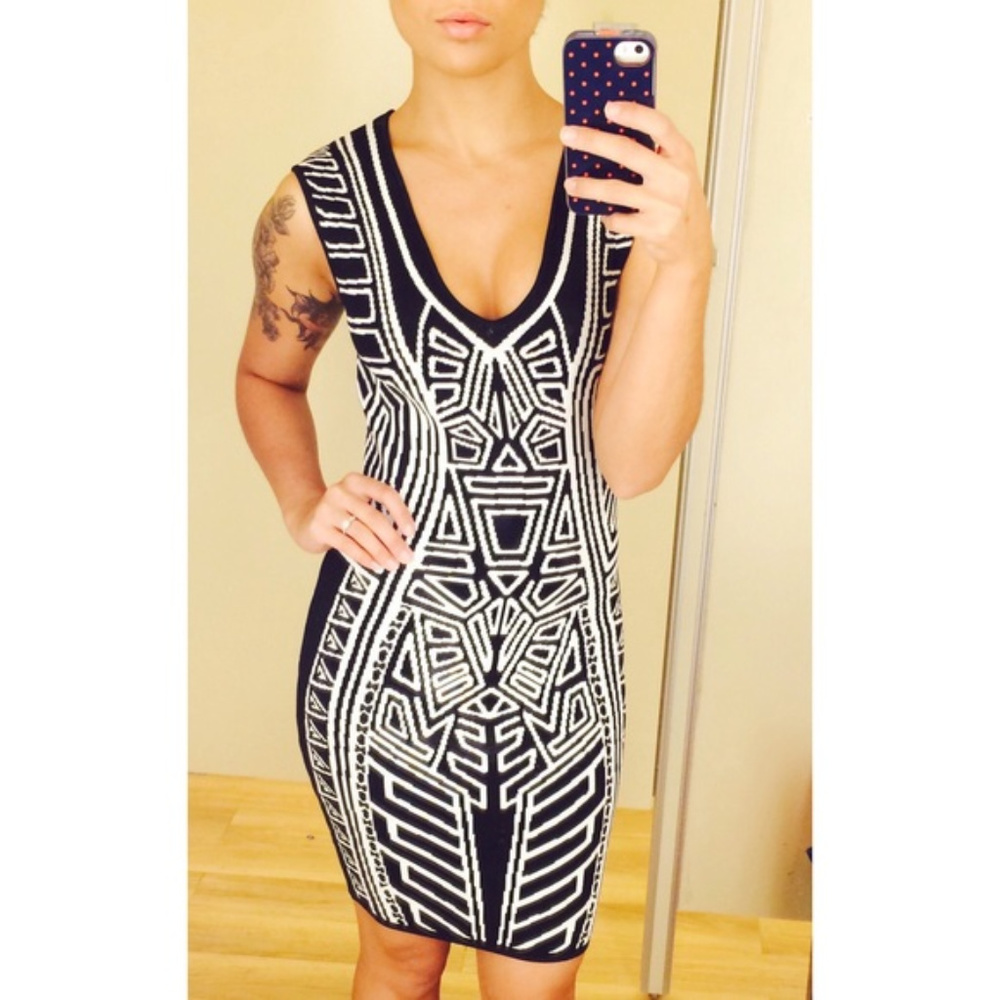NWOT XS/S bodycon pattern dress black and white